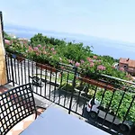 Pensjonat Home, And Milica
