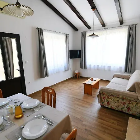Home, And Milica Mošćenička Draga